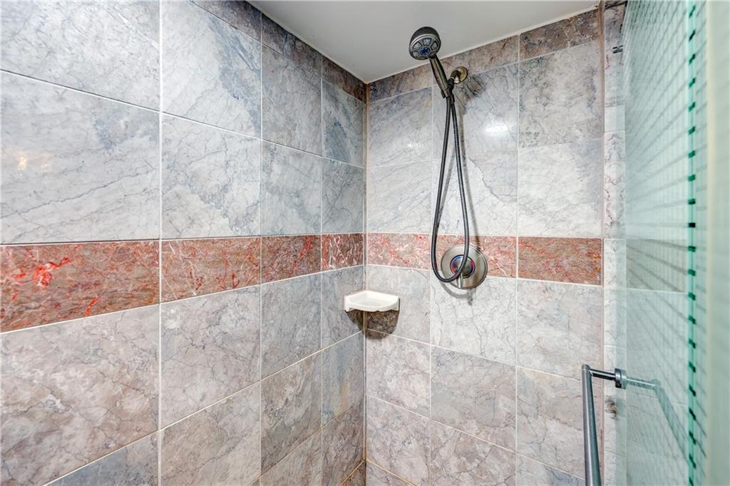 8901 Mission Road Leawood, KS 66206 - Photo 31 of 37