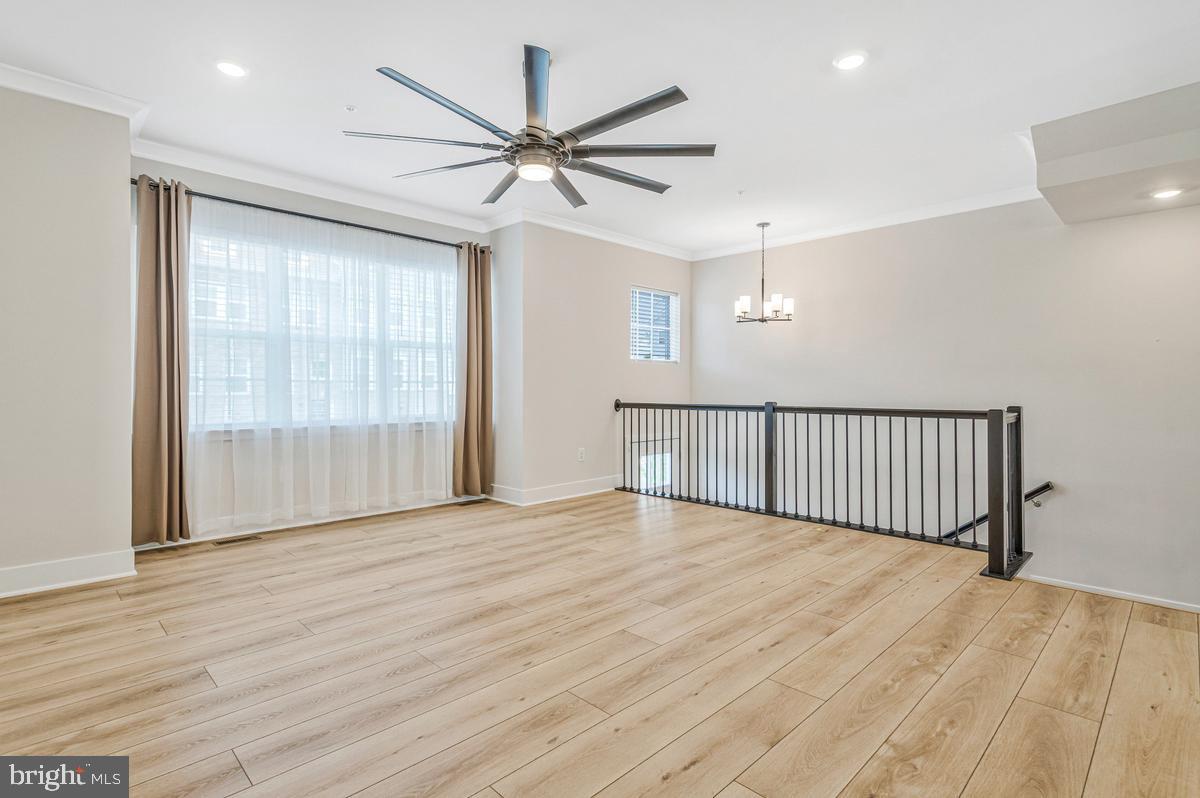 23606 Crosswinds Way California, MD 20619 - Photo 5 of 40 Living Room