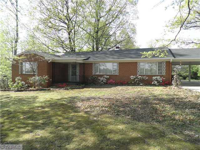 600 West Fairfield Road High Point, NC 27263 - Photo 1 of 13 Exterior Front.