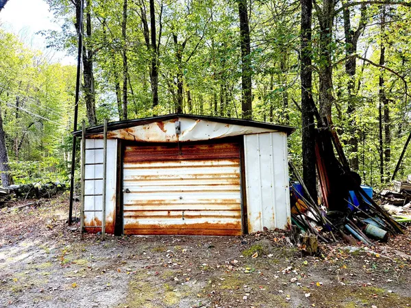 $215,000 | 715 North Groton Road, Hebron, NH 03241