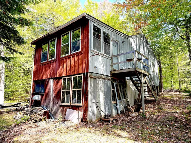 $270,000 | 715 North Groton Road, Hebron, NH 03241