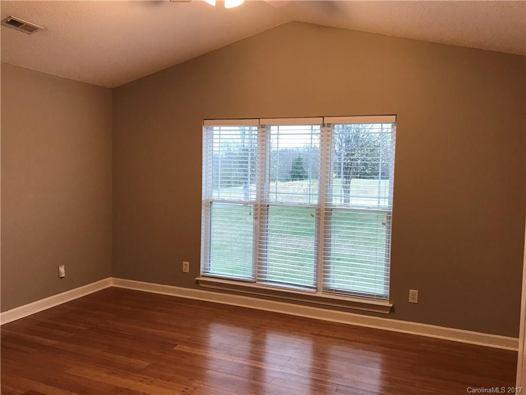 200 Doe Ridge Drive Cleveland, NC 27013 - Photo 2 of 10 Gallery Image 2