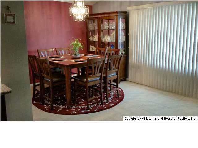 254 Green Valley Road Staten Island, NY 10312 - Photo 4 of 16 Additional Photo