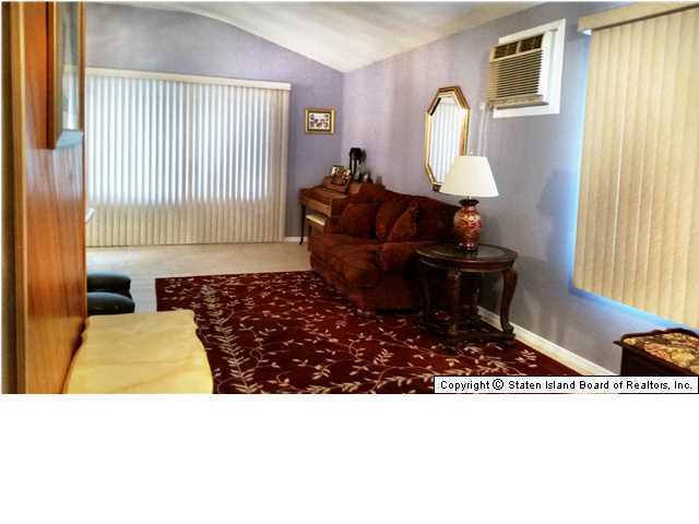 254 Green Valley Road Staten Island, NY 10312 - Photo 5 of 16 Additional Photo