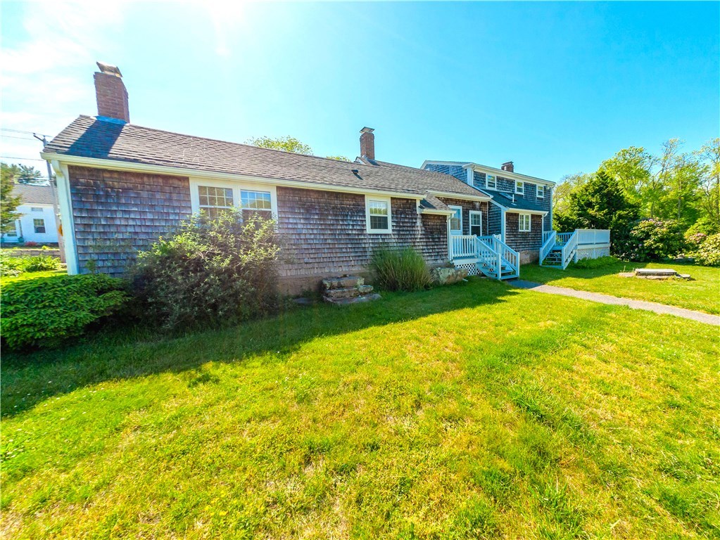 1724 Crandall Road Tiverton, RI 02878 - Photo 2 of 37