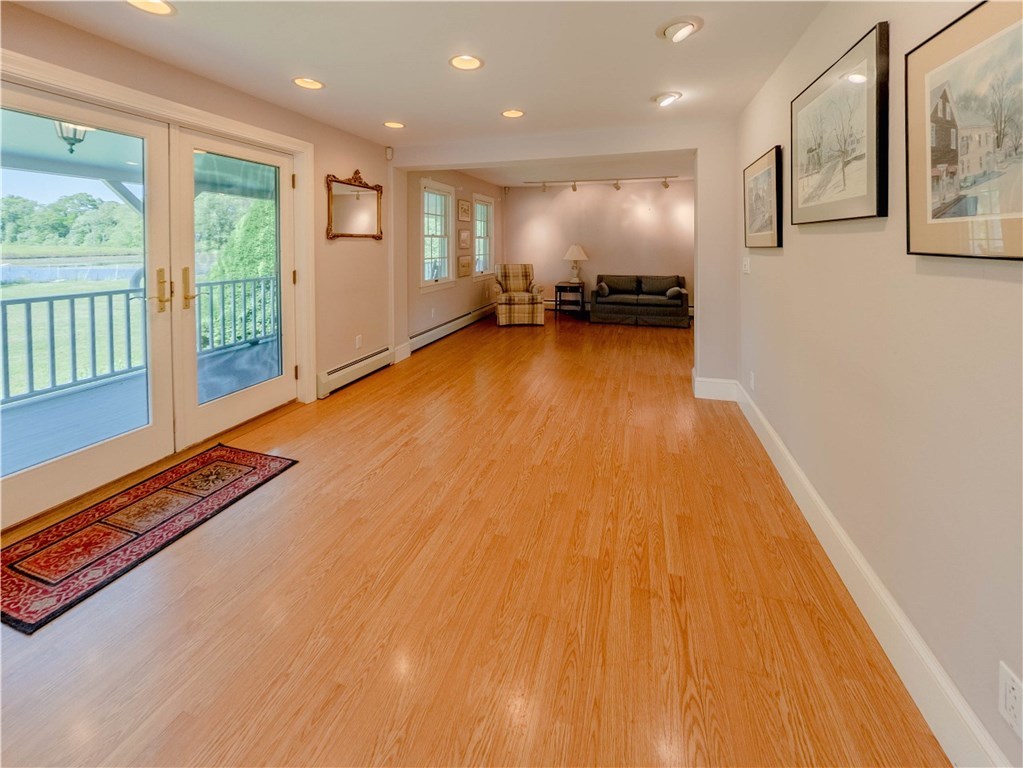 1724 Crandall Road Tiverton, RI 02878 - Photo 23 of 37