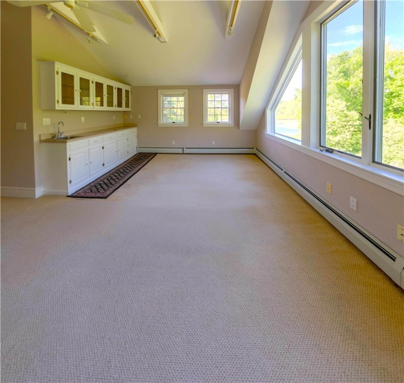 1724 Crandall Road Tiverton, RI 02878 - Photo 26 of 37