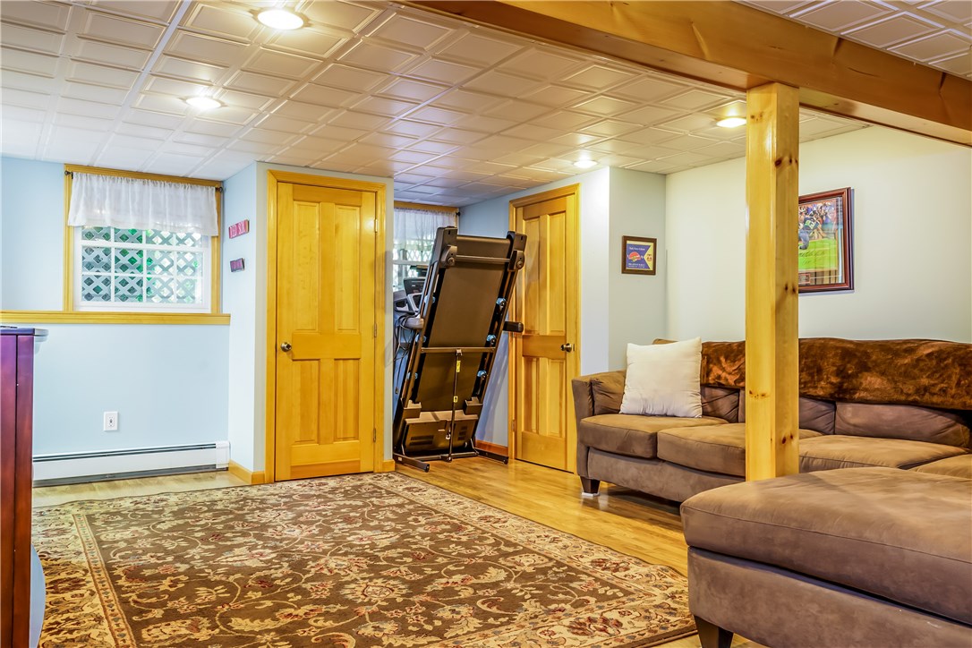 35 Cosmo Street Westerly, RI 02891 - Photo 23 of 50