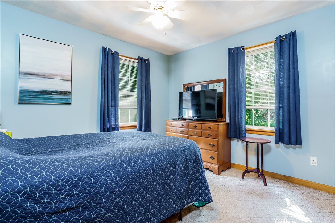 35 Cosmo Street Westerly, RI 02891 - Photo 29 of 50