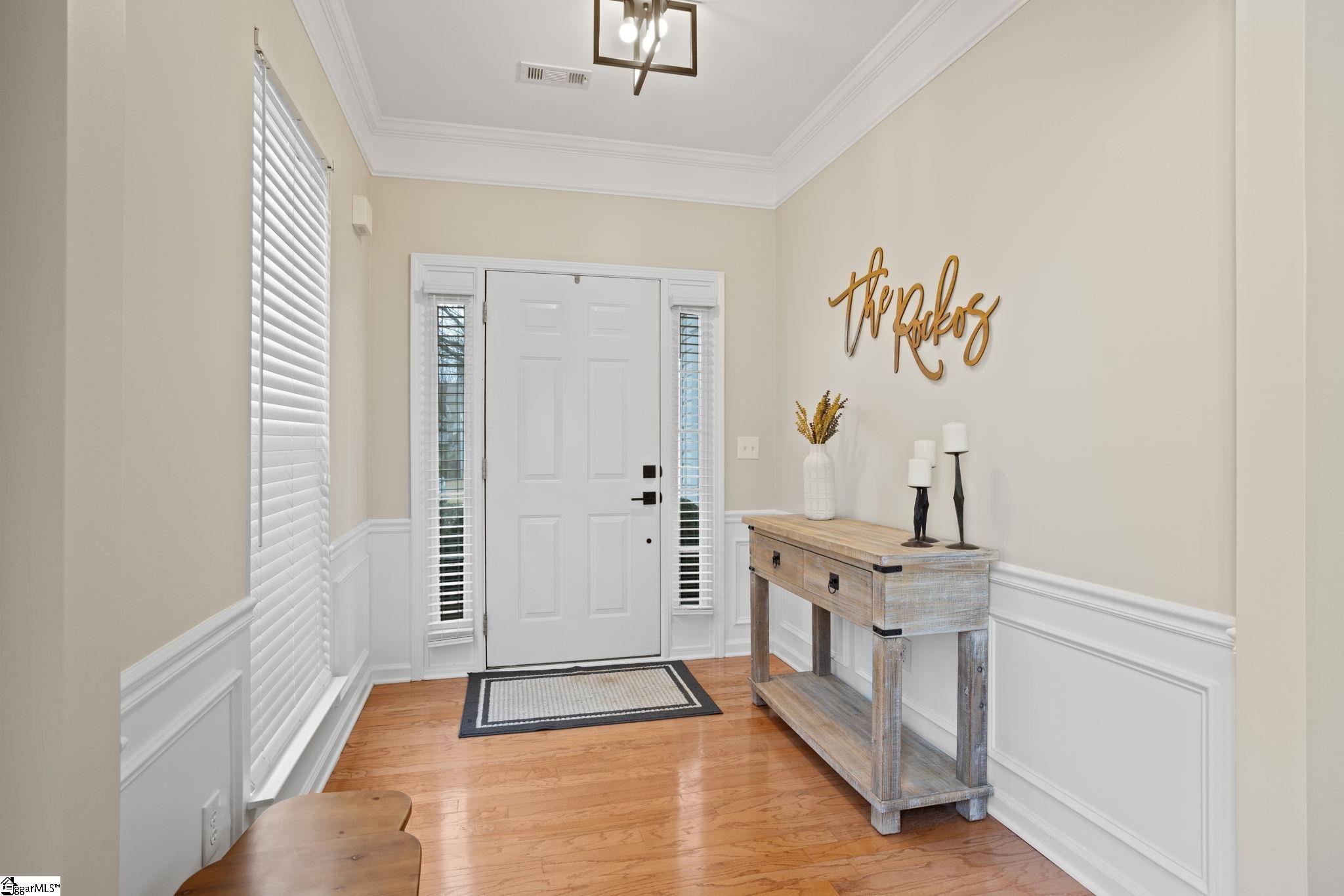 113 St James Pl Drive Greer, SC 29650 - Photo 2 of 22