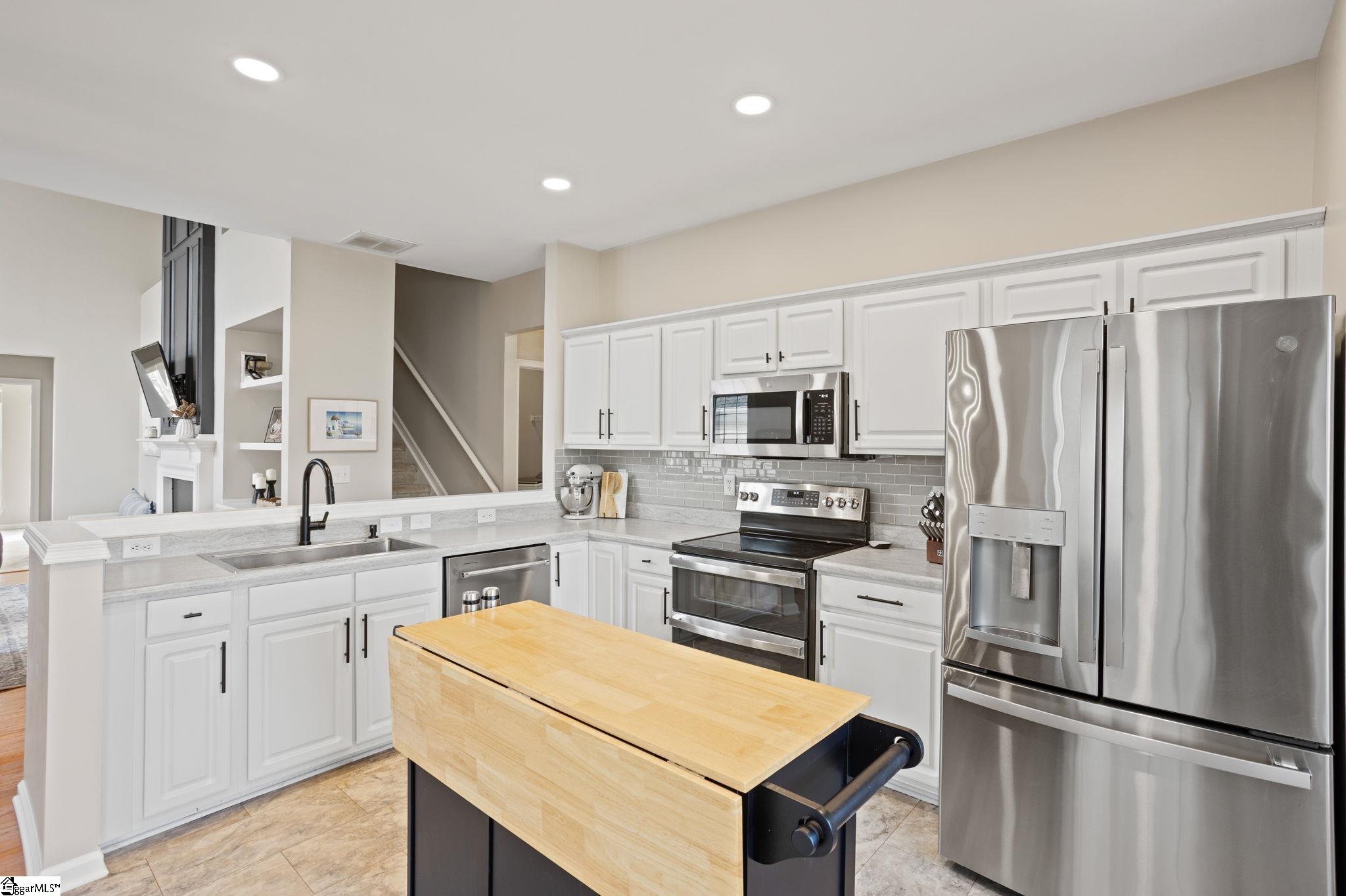 113 St James Pl Drive Greer, SC 29650 - Photo 6 of 22