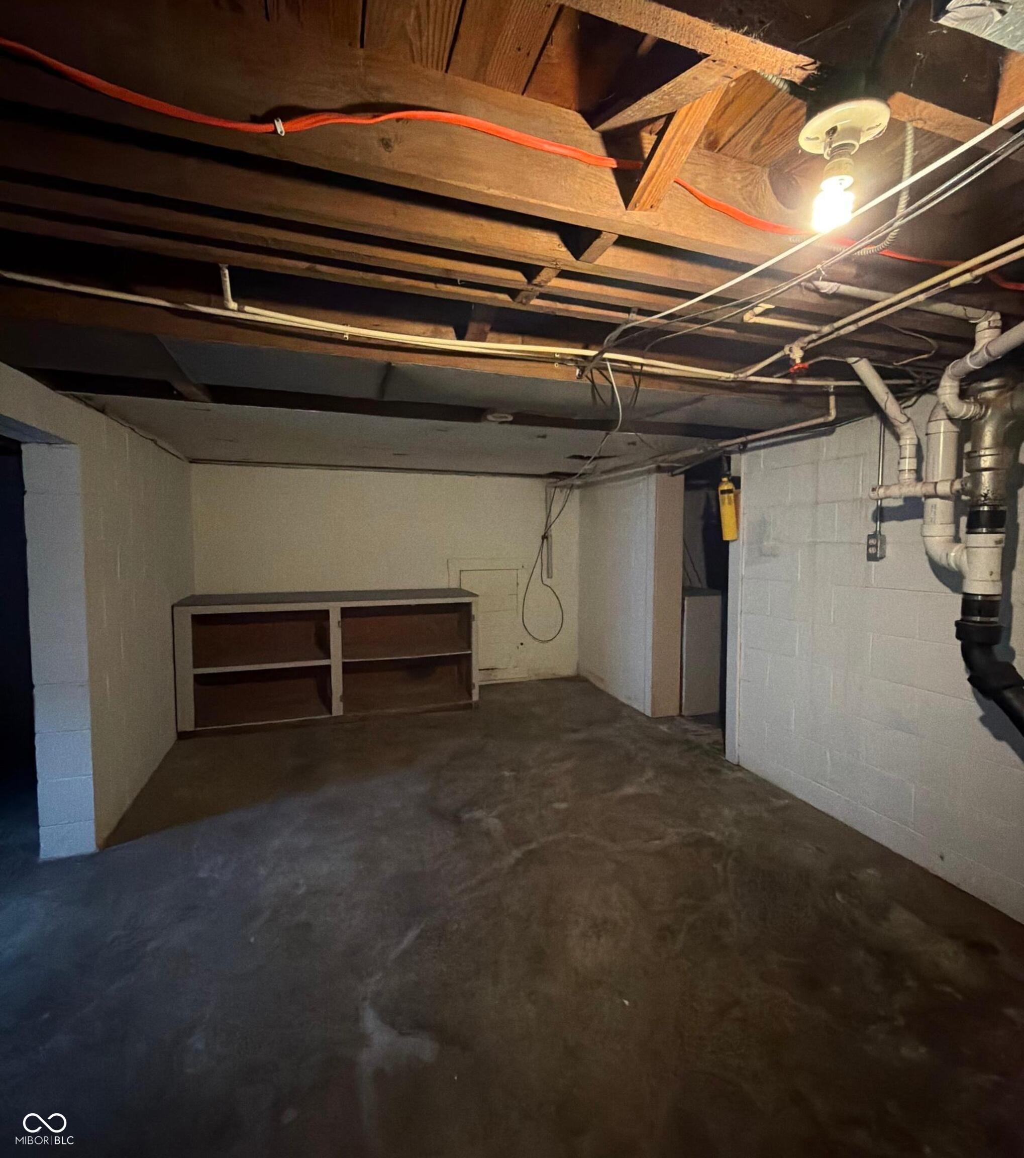 4437 Millersville Road Indianapolis, IN 46205 - Photo 17 of 24