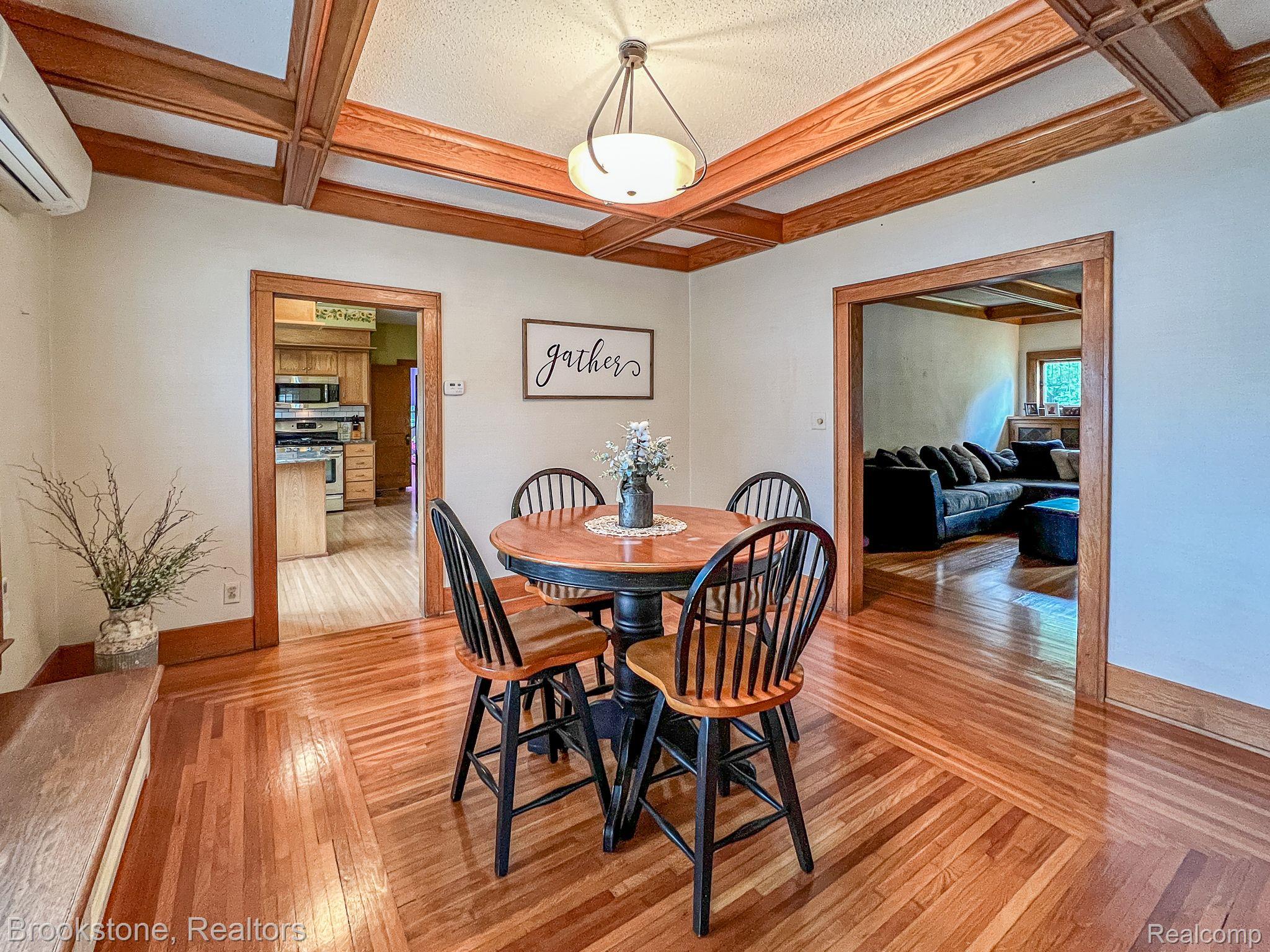 2023 Miller Road Flint, MI 48503 - Photo 18 of 40 Gallery Image 18