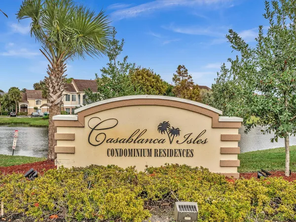 $2,200 | 815 West Boynton Beach Boulevard, Unit 16205, Boynton Beach, FL 33426