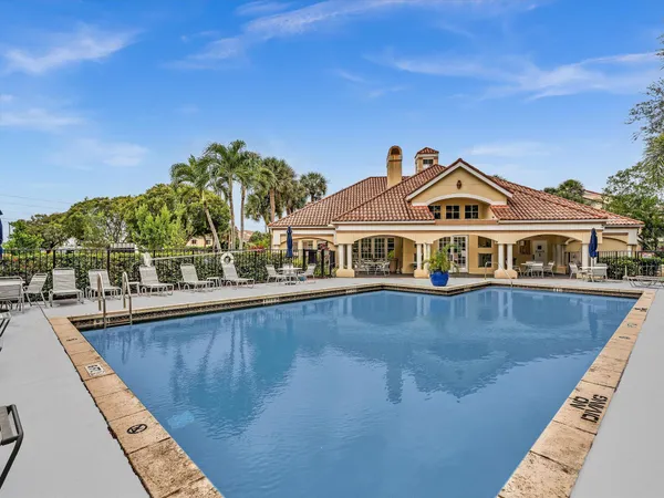 $2,200 | 815 West Boynton Beach Boulevard, Unit 16205, Boynton Beach, FL 33426