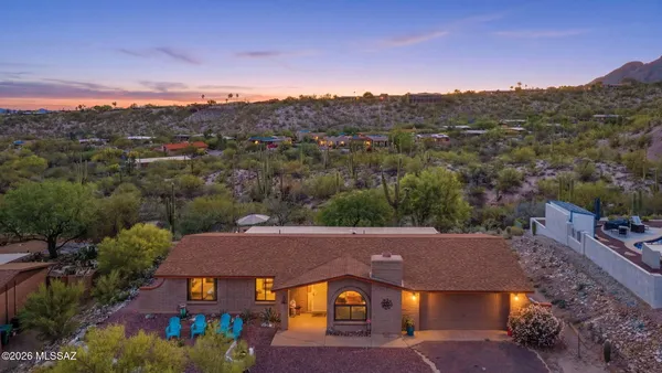 $3,200 | 6745 North Quartzite Canyon Place, Tucson, AZ 85718