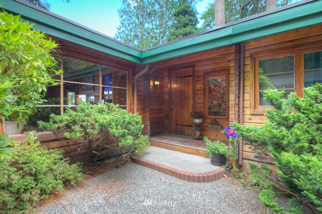 20 East Merrimount Road Union, WA 98592 - Photo 1 of 23 Gallery Image 1