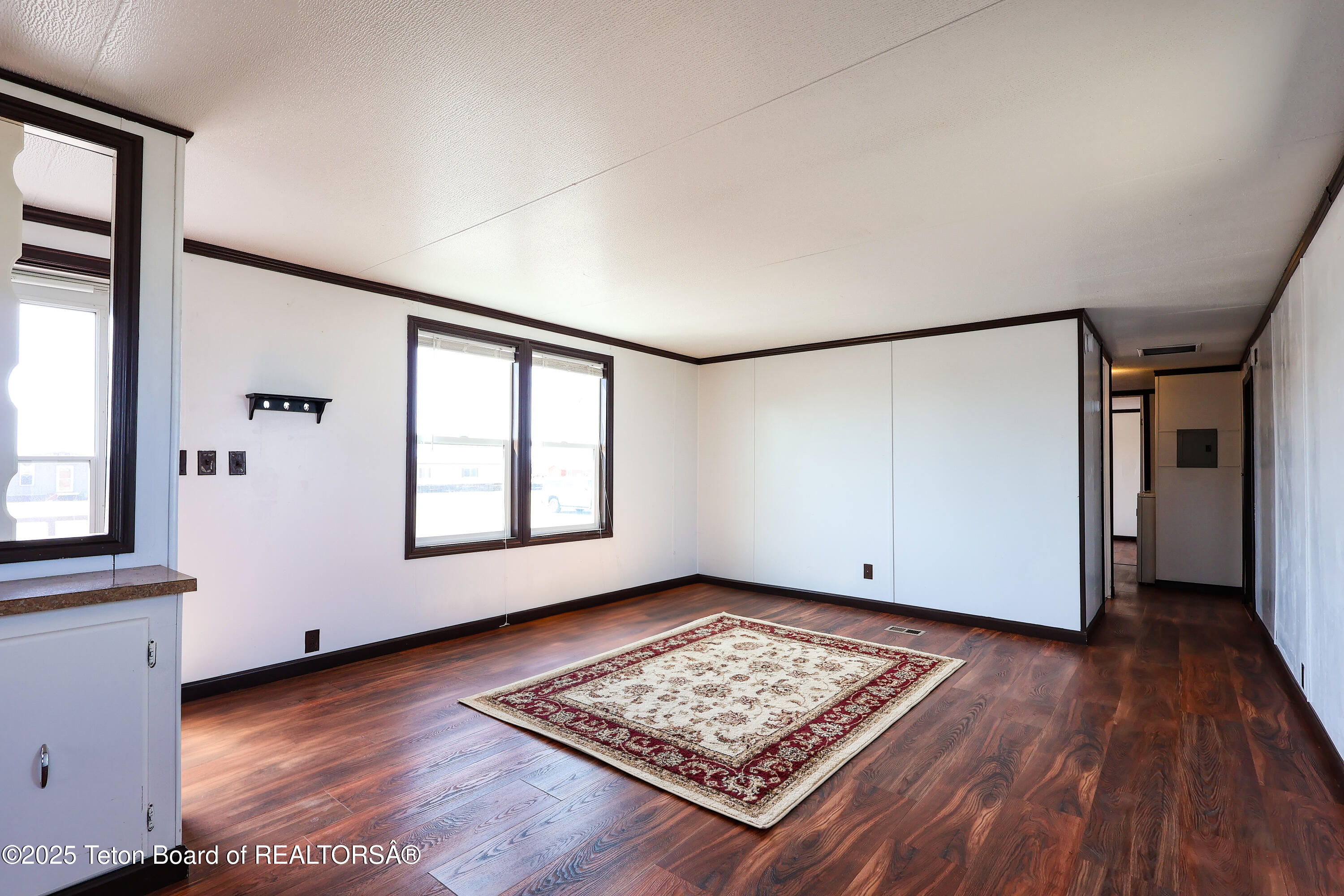 809 3rd Street Marbleton, WY 83113 - Photo 6 of 16 Living Area