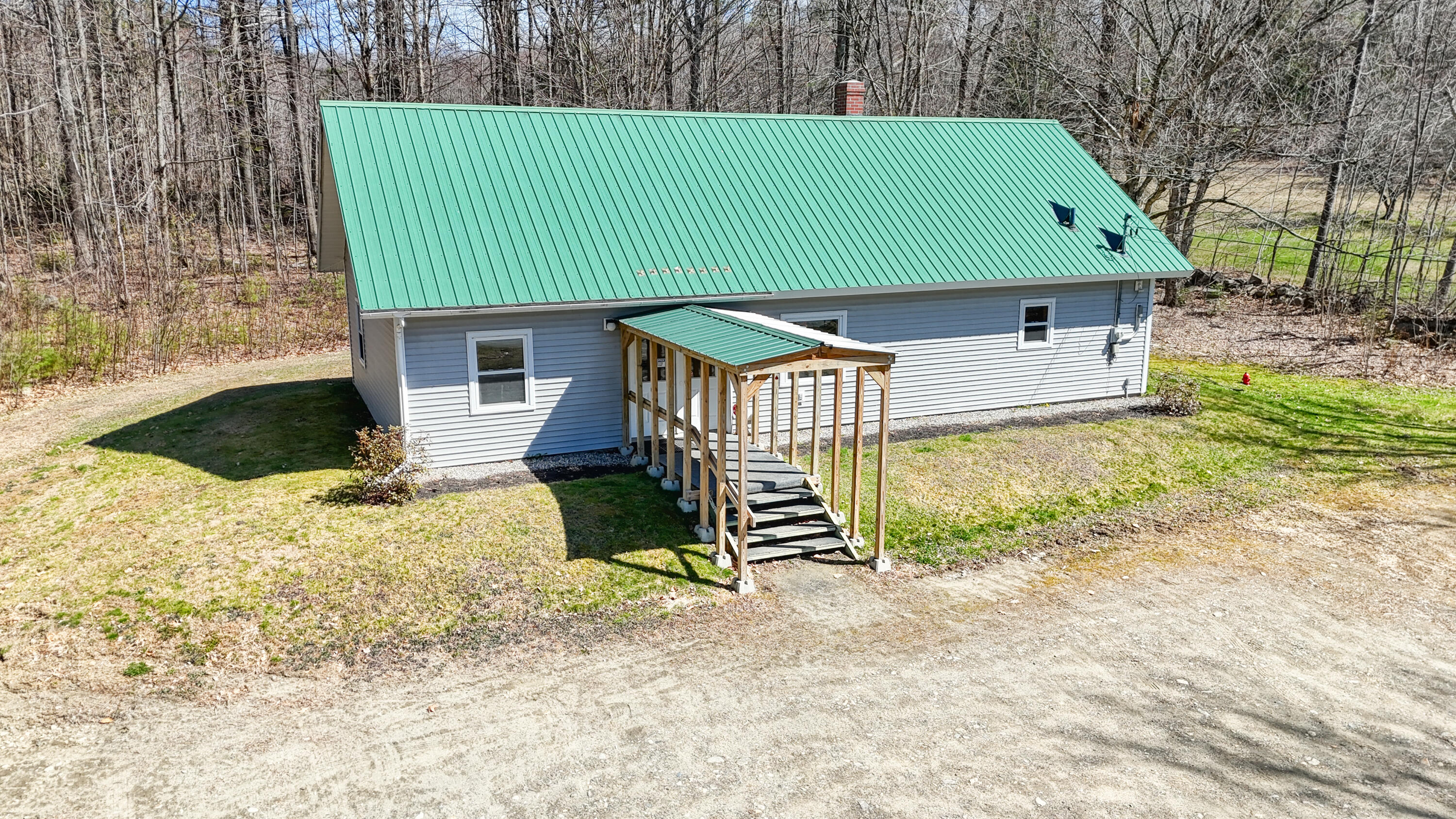 342 Smithfield Road Norridgewock, ME 04957 - Photo 2 of 30