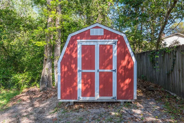 $2,300 | 511 Oak Avenue, Niceville, FL 32578