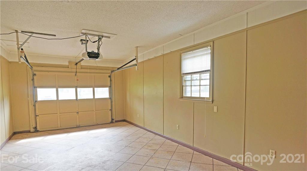 4657 Queens Road Hickory, NC 28602 - Photo 16 of 17 Gallery Image 16