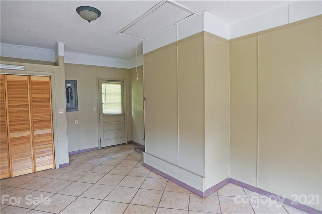 4657 Queens Road Hickory, NC 28602 - Photo 17 of 17 Gallery Image 17