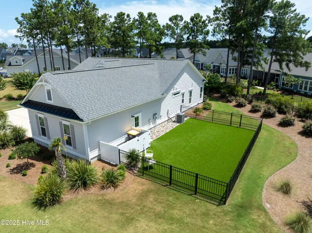 $749,000 | 145 West Keel Drive, Hampstead, NC 28443