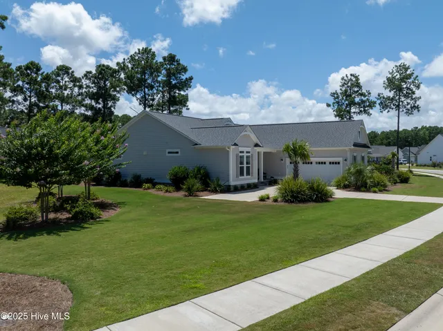 $749,000 | 145 West Keel Drive, Hampstead, NC 28443