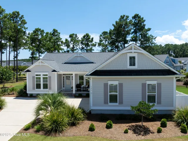 $749,000 | 145 West Keel Drive, Hampstead, NC 28443