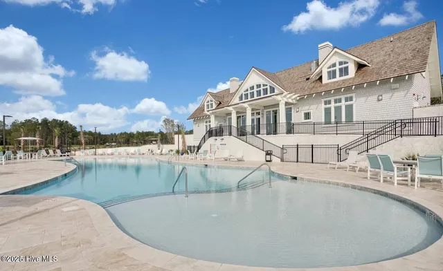 $749,000 | 145 West Keel Drive, Hampstead, NC 28443