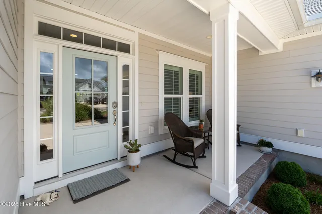 $749,000 | 145 West Keel Drive, Hampstead, NC 28443