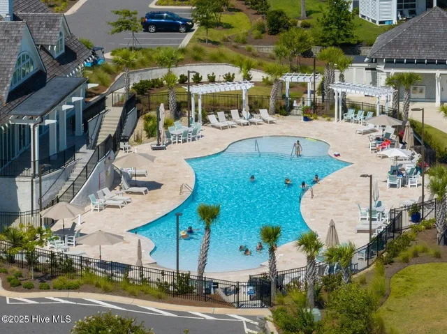 $749,000 | 145 West Keel Drive, Hampstead, NC 28443