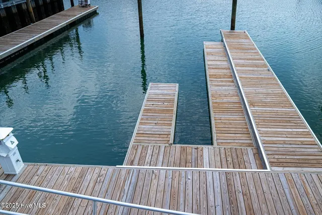 $749,000 | 145 West Keel Drive, Hampstead, NC 28443