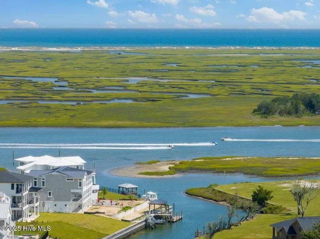 $749,000 | 145 West Keel Drive, Hampstead, NC 28443