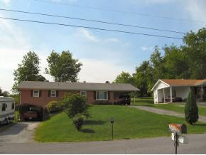 166 Ridgeway Street Bluff City, TN 37618 - Photo 2 of 4 Photo 2