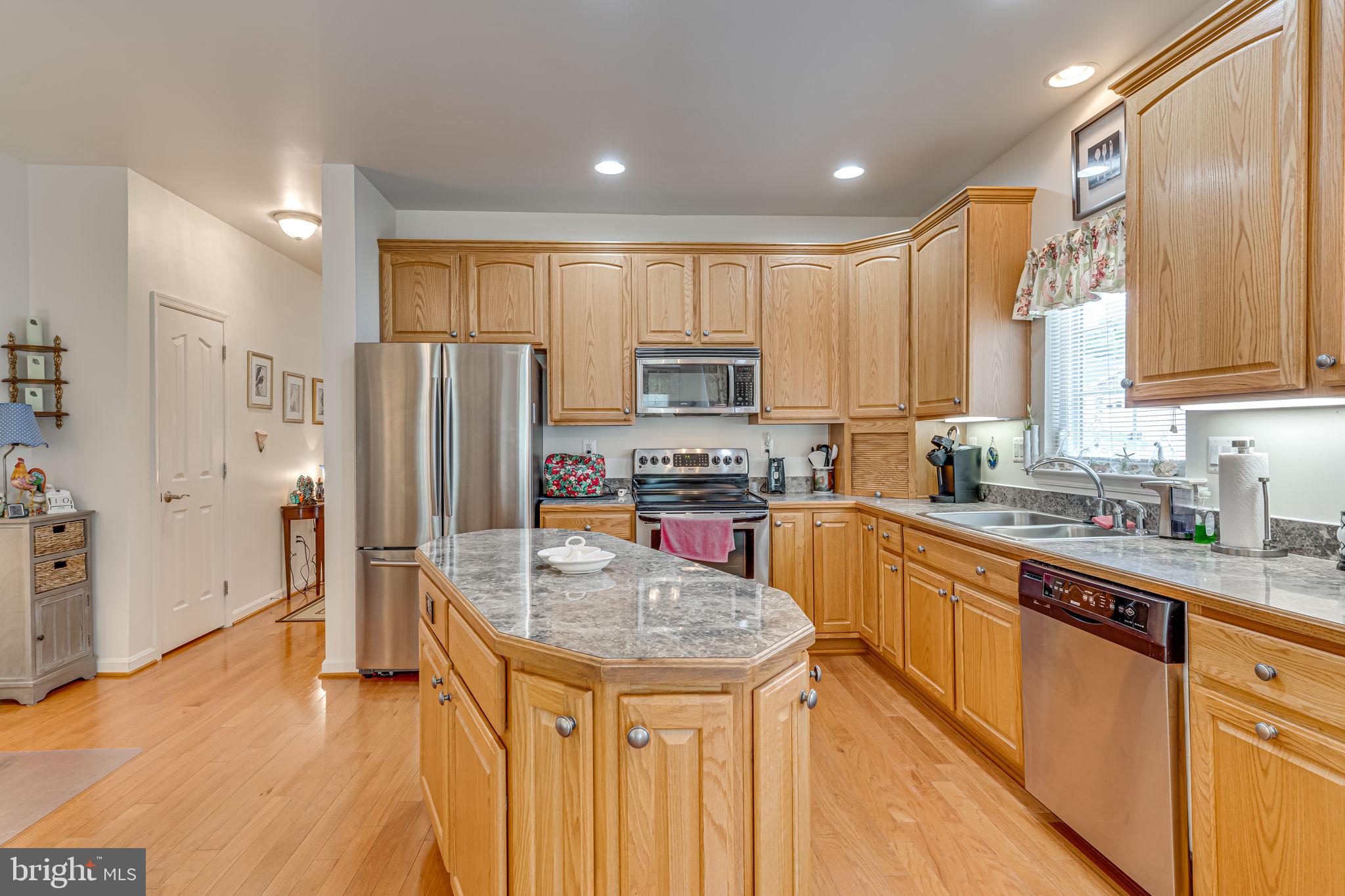 247 Williamsburg Circle La Plata, MD 20646 - Photo 15 of 48