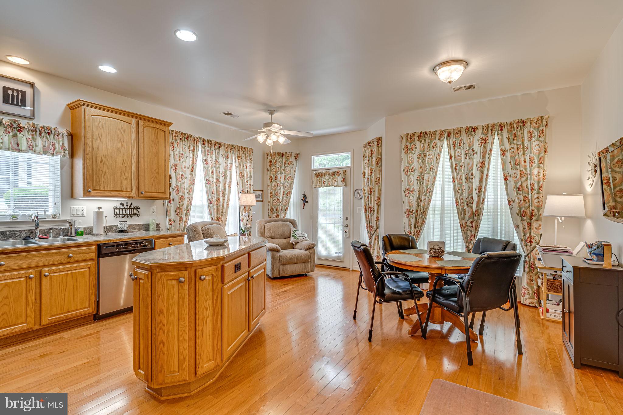 247 Williamsburg Circle La Plata, MD 20646 - Photo 6 of 48