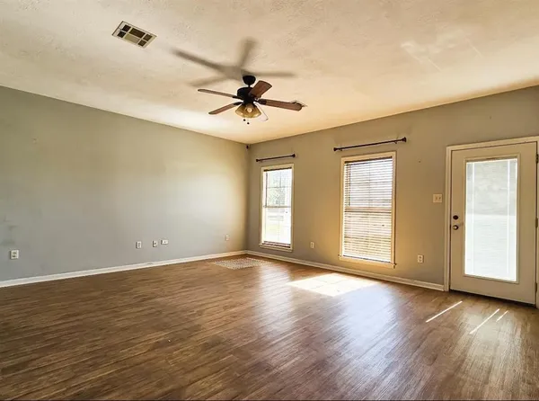 $199,900 | 406 West Hudspeth Street, Welsh, LA 70591