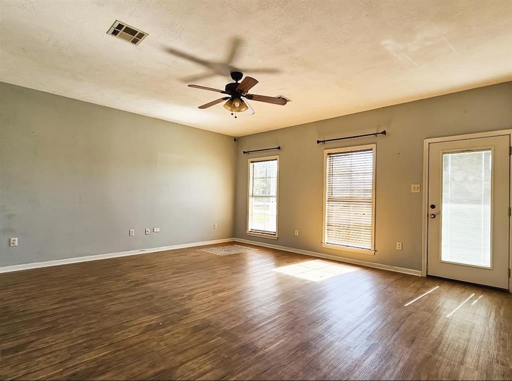 406 West Hudspeth Street Welsh, LA 70591 - Photo 4 of 21