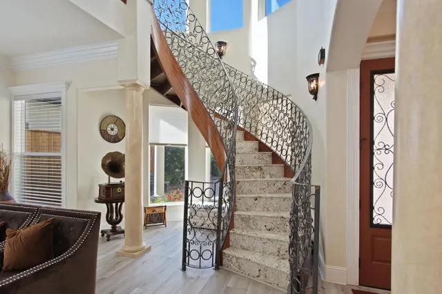 $1,050,000 | 3205 Hillglen Avenue, Modesto, CA 95355