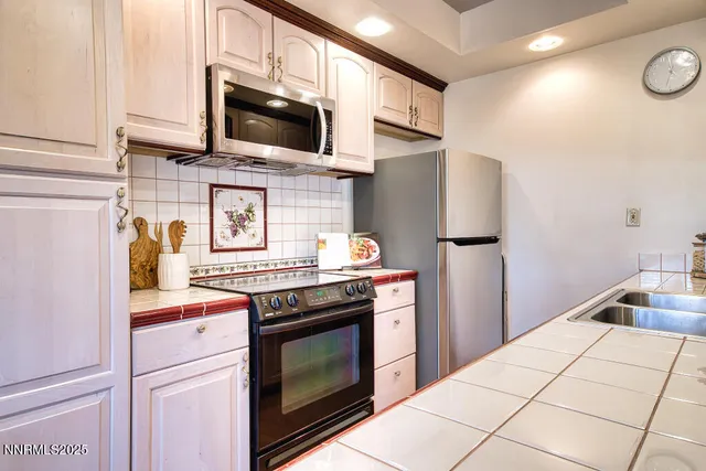 $987,000 | 128 Holly Lane, Unit B, Stateline, NV 89449