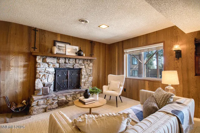 $987,000 | 128 Holly Lane, Unit B, Stateline, NV 89449