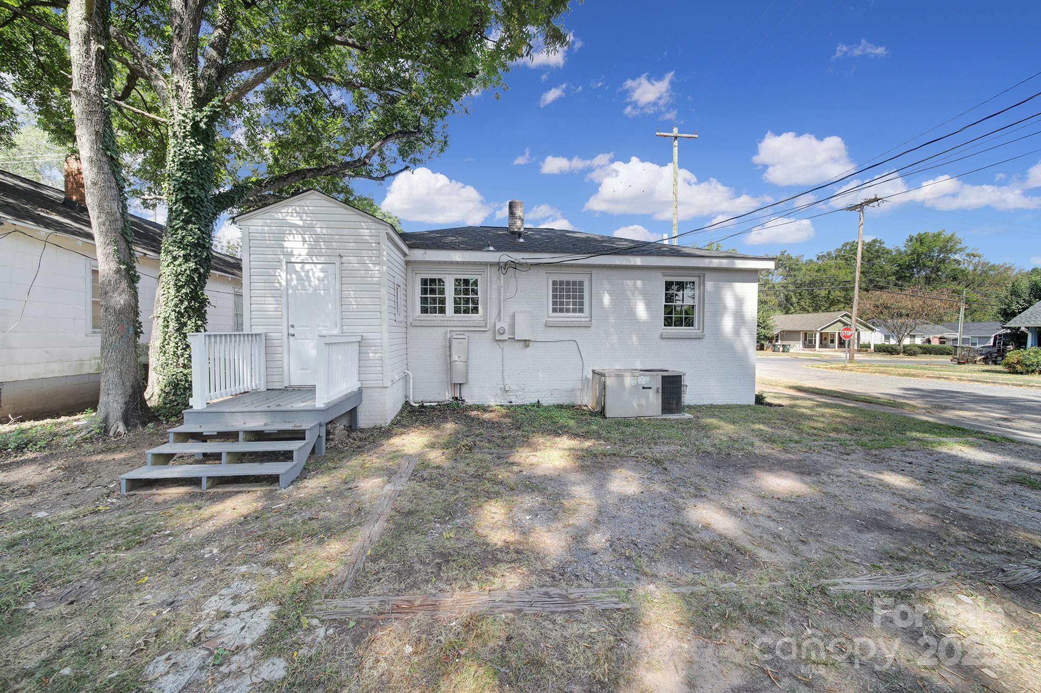 744 Cauthen Street Rock Hill, SC 29730 - Photo 23 of 28 a front view of a house with a yard
