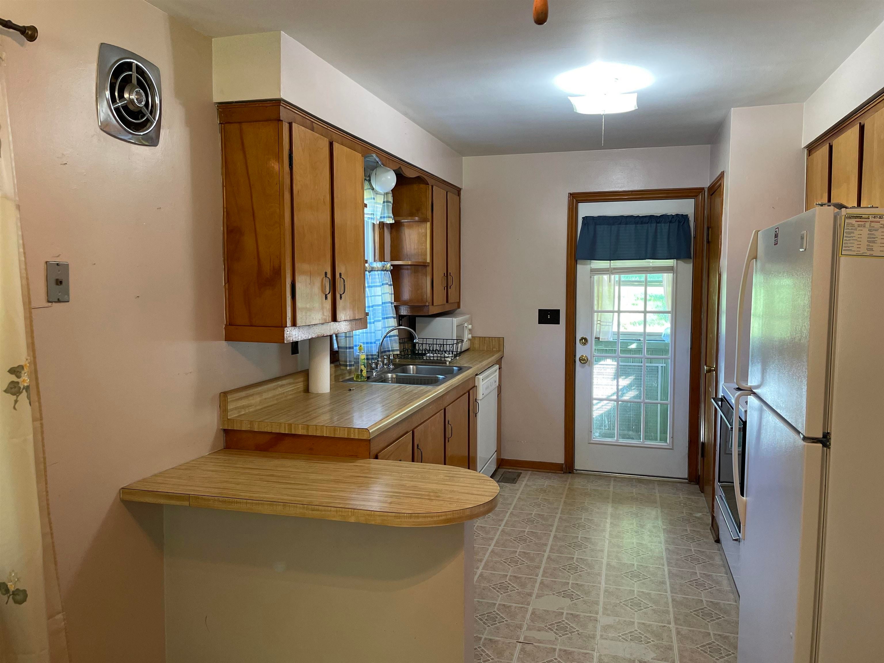 176 Sugar Run Road Staffordsville, VA 24167 - Photo 10 of 16 Gallery Image 10