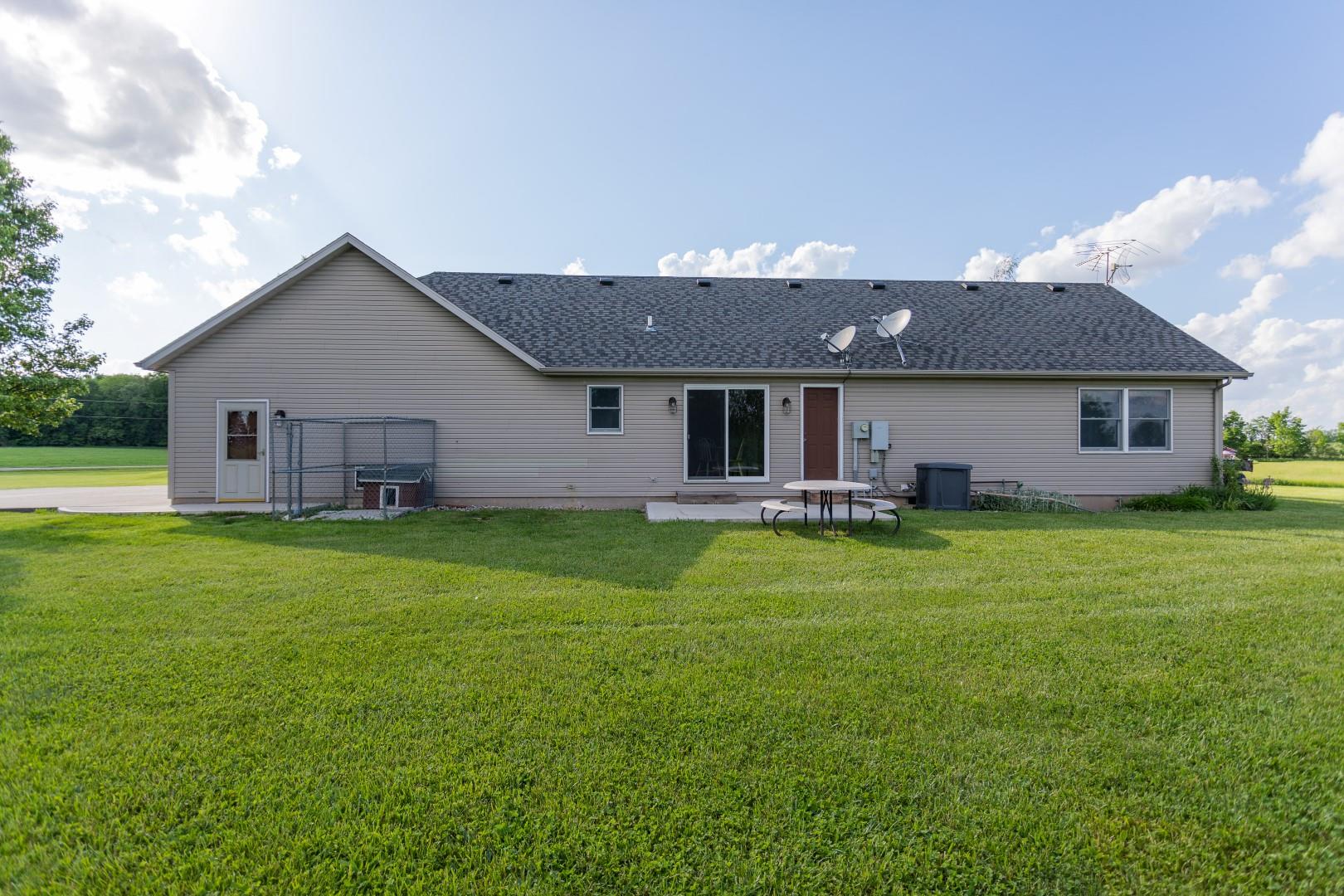 18422 Allen Road Harlan, IN 46743 - Photo 28 of 36