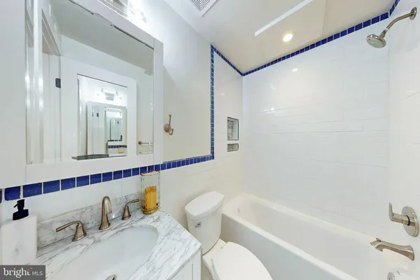 $1,089,000 | 2806 Franklin Street Northeast, Washington, DC 20018