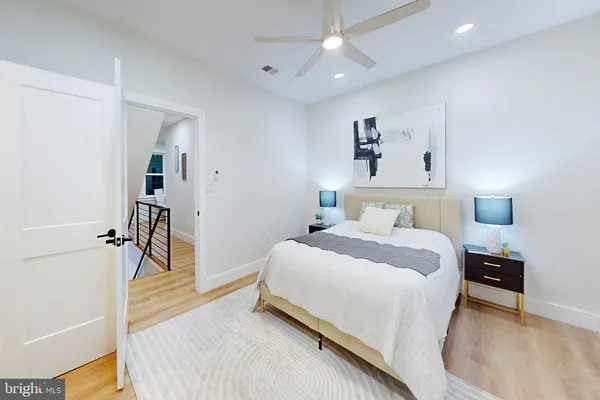 $1,089,000 | 2806 Franklin Street Northeast, Washington, DC 20018