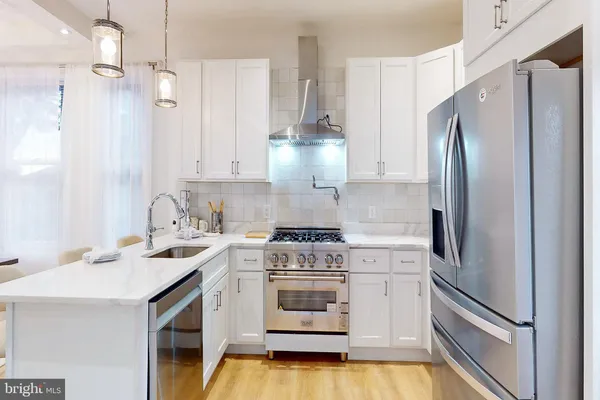 $1,089,000 | 2806 Franklin Street Northeast, Washington, DC 20018