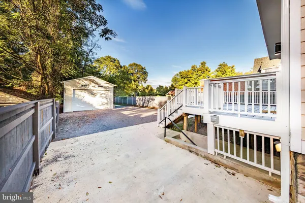 $1,089,000 | 2806 Franklin Street Northeast, Washington, DC 20018