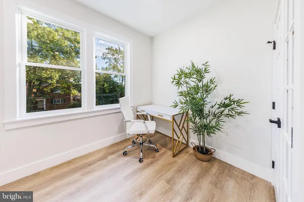 $1,089,000 | 2806 Franklin Street Northeast, Washington, DC 20018